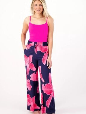 Ambernoon II Uv pants NWT